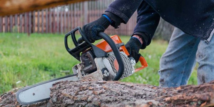 Chainsaw Spark Problem